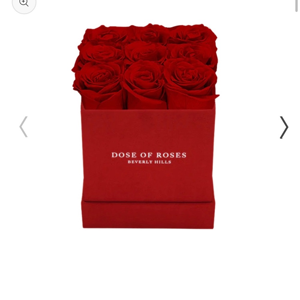 Dose of Roses Box - Picture 6 of 6